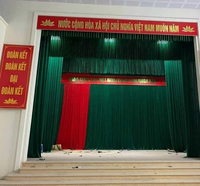 Phông hội trường - Ảnh 2