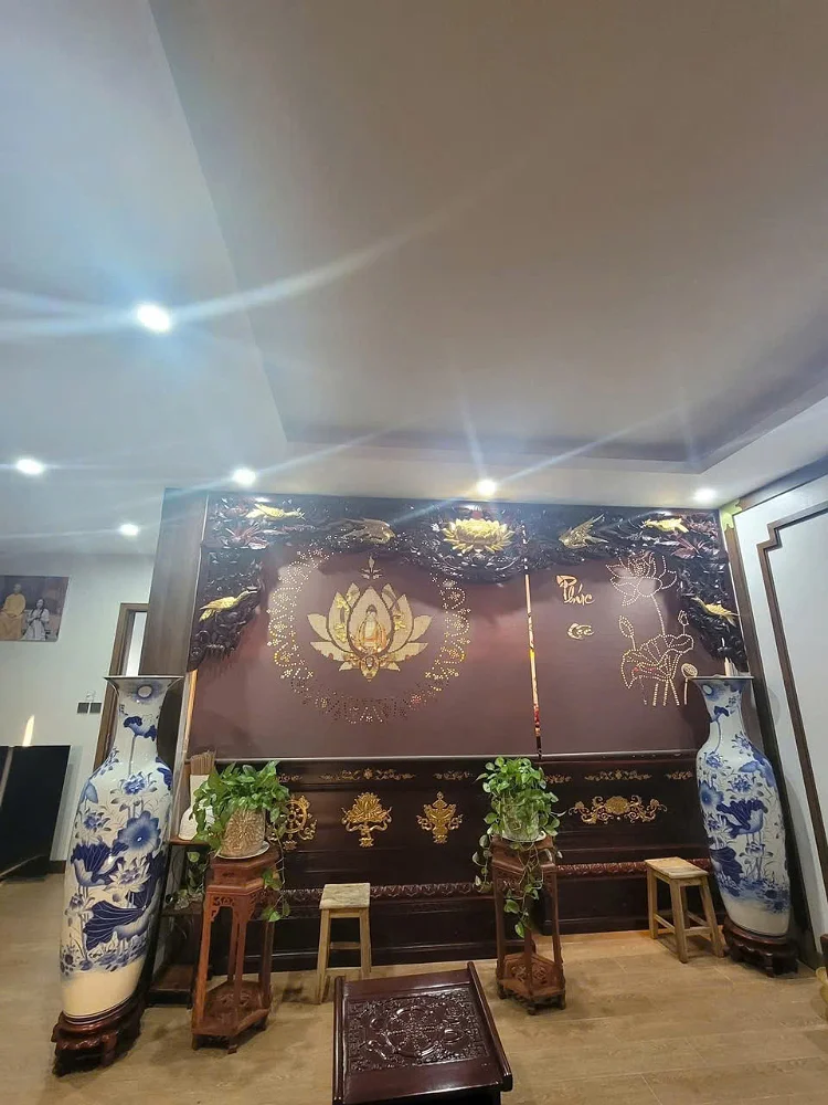 Rèm Ban Thờ Khắc Laze Đẹp – Trang Trọng, Che Chắn Không Gian Thờ Cúng - Ảnh 8